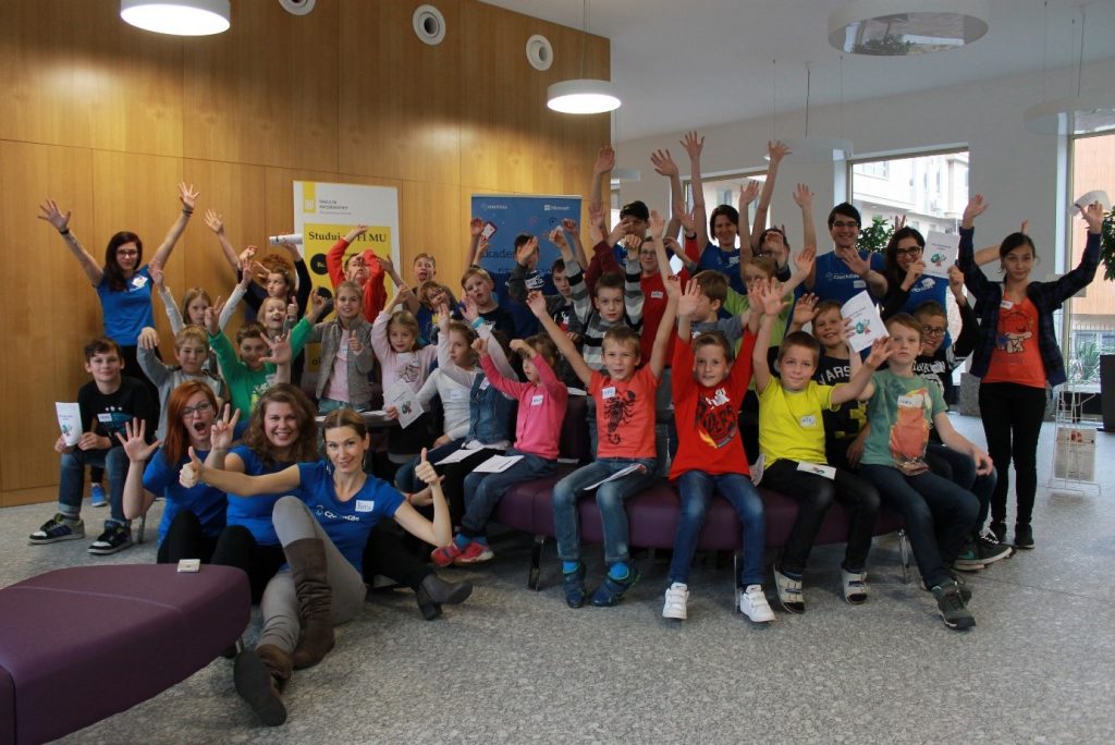 Czech Republic Hour of code event - children and teachers group picture