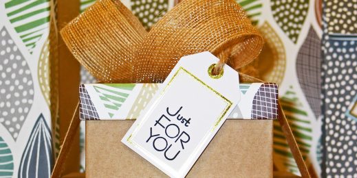 Gifts with personalised tags
